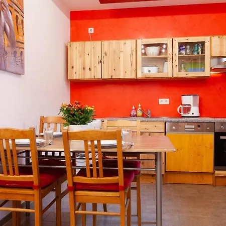Apartment Ferienwohnung Am Steinernen Haus